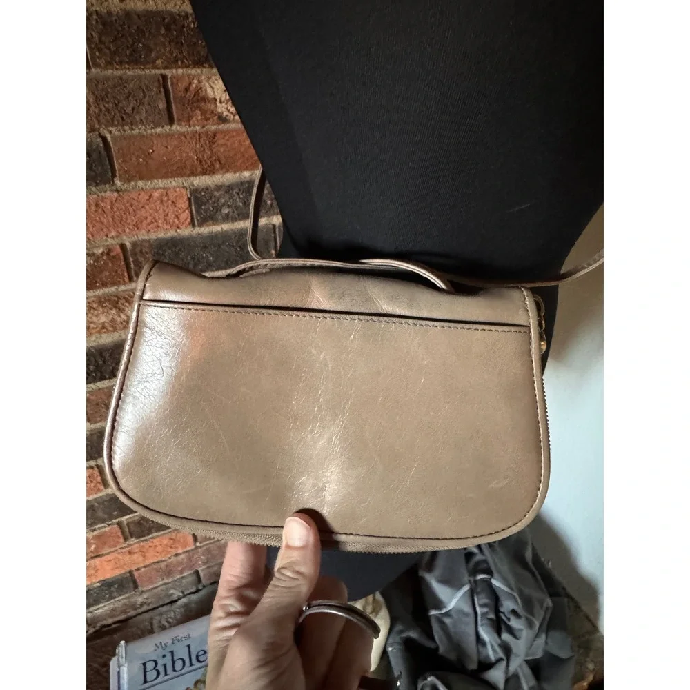 Hobo International Quill Cobblestone Crossbody Wallet‎ Bag
